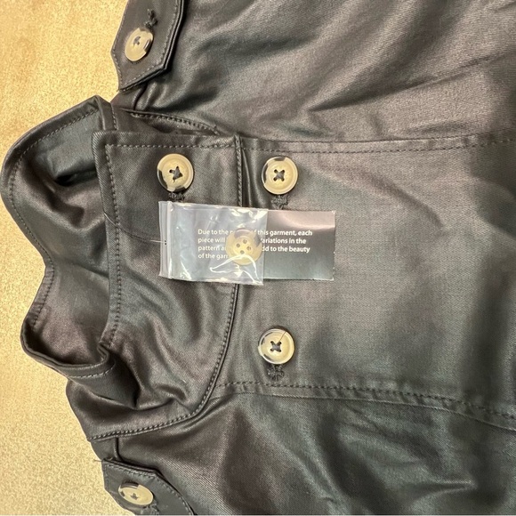 Peace Love World Jacket - Picture 10 of 11